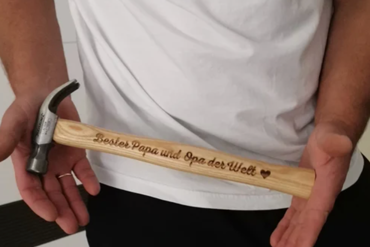 Martello in legno personalizzabile con incisione