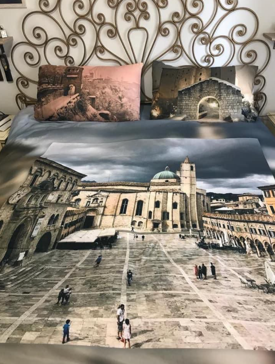 Completo letto Personalizzabile con lenzuolo, trapunta o copripiumino e federe