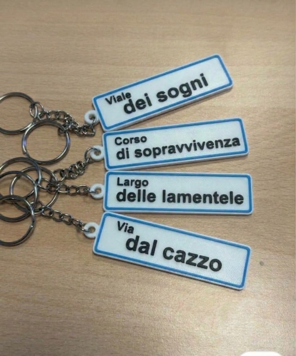 Portachiavi 3D Personalizzabile con Frasi Simpatiche e Targhe Ironiche