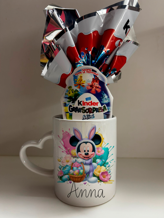 Tazza in ceramica con il manico a cuore personalizzata con uovo kinder incluso