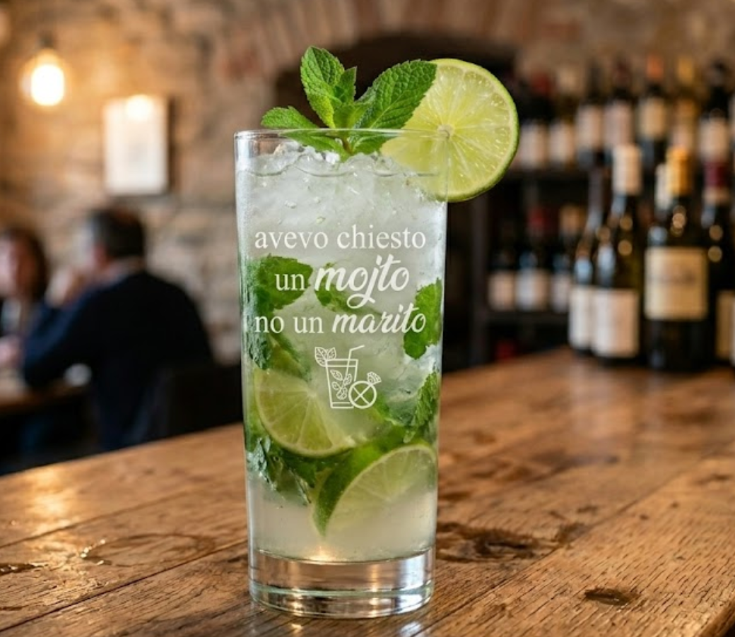 calice o bicchiere di vetro con incisione "avevo chiesto un mojto no un marito"